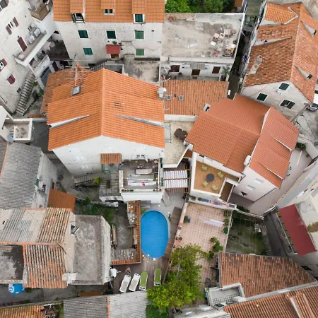 Elena Casa de hóspedes